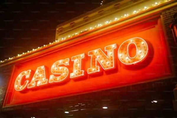 Feel the Rush: Raging Bull Slots Casino Thrills